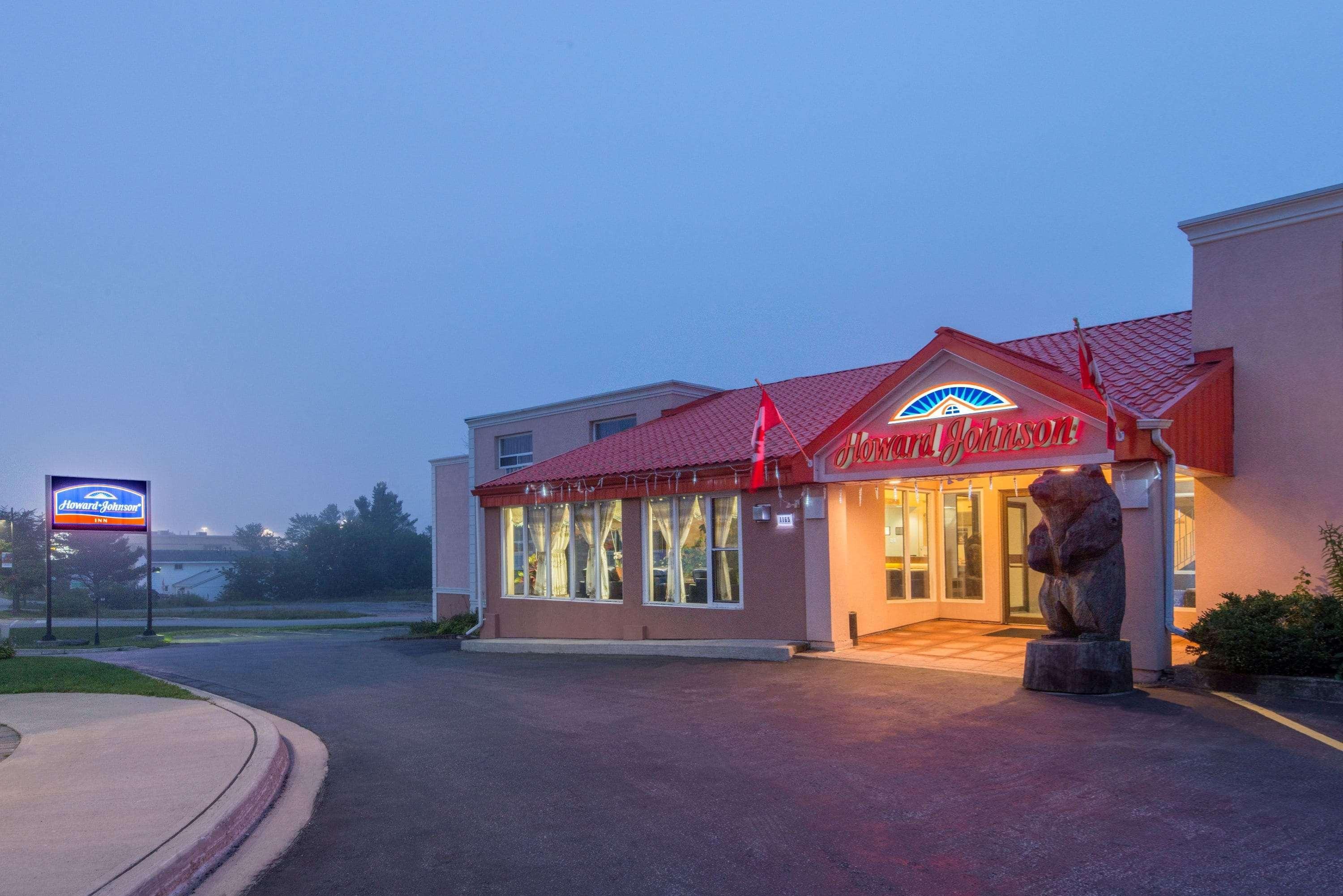 Howard Johnson By Wyndham Gravenhurst Kültér fotó